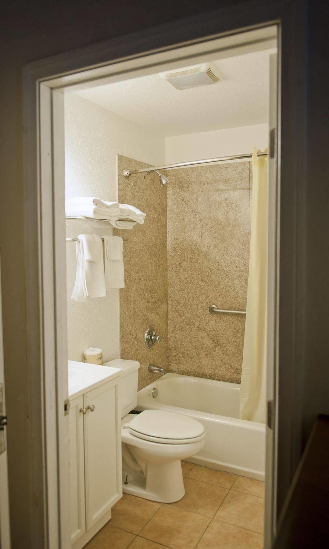 Harborview Inn & Suites-Convention Center-Airport-Gaslamp-Seaworld-Zoo-Balboa Park San Diego Esterno foto